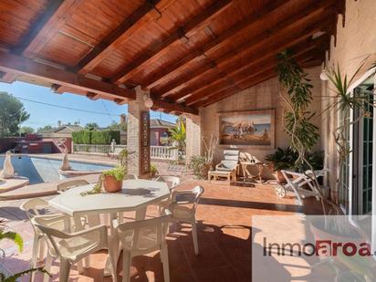 Exterior view of House or chalet for sale in La Pobla de Vallbona  with Air Conditioner, Private garden and Terrace