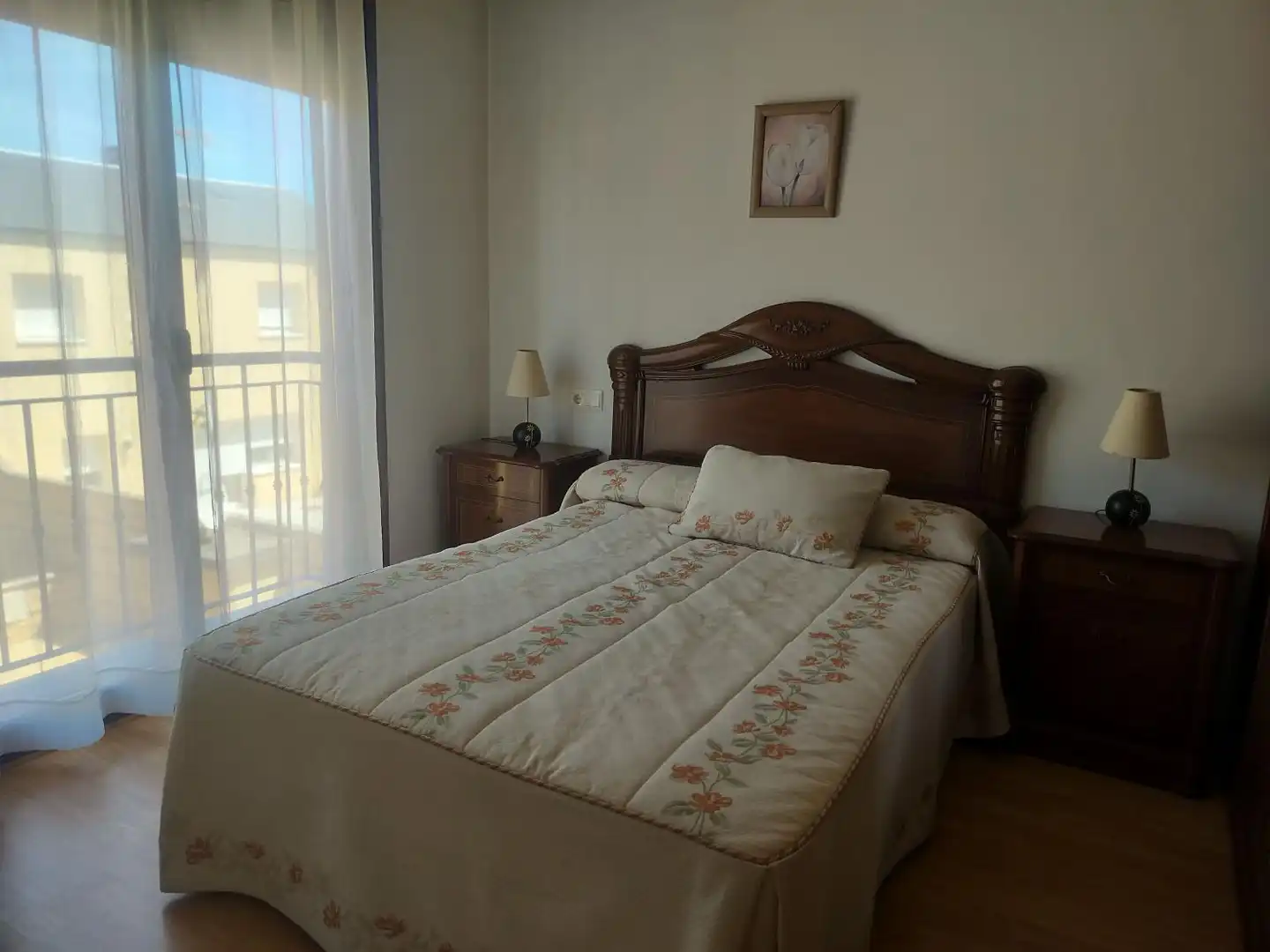 Dormitori de Casa adosada en venda en Ponferrada amb Calefacció