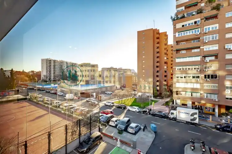 Exterior view of Office for rent in Madrid