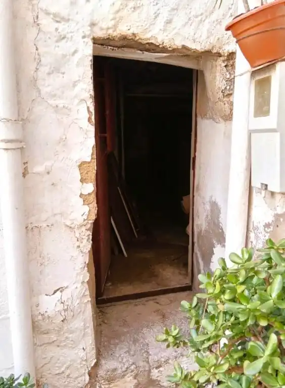 Houses for sale in Chelva  with Storage room and Balcony