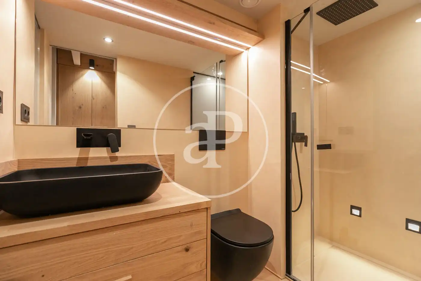 Baño de Dúplex en venta en Barcelona con Aire acondicionado, Calefacción y Terraza