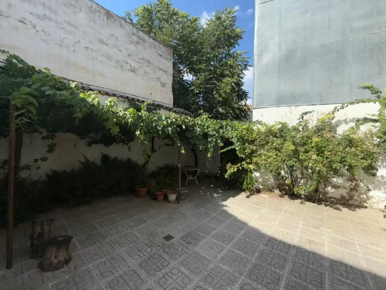 House with garden for sale in Úbeda