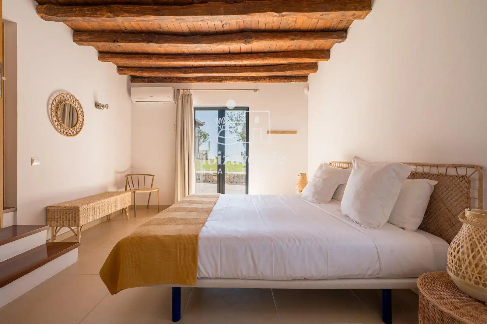 Habitación de Casa o chalet de alquiler en Santa Eulària des Riu con Aire acondicionado, Calefacción y Terraza