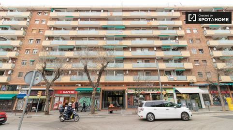 Foto 3 de Piso de alquiler en La Bordeta, Barcelona Capital