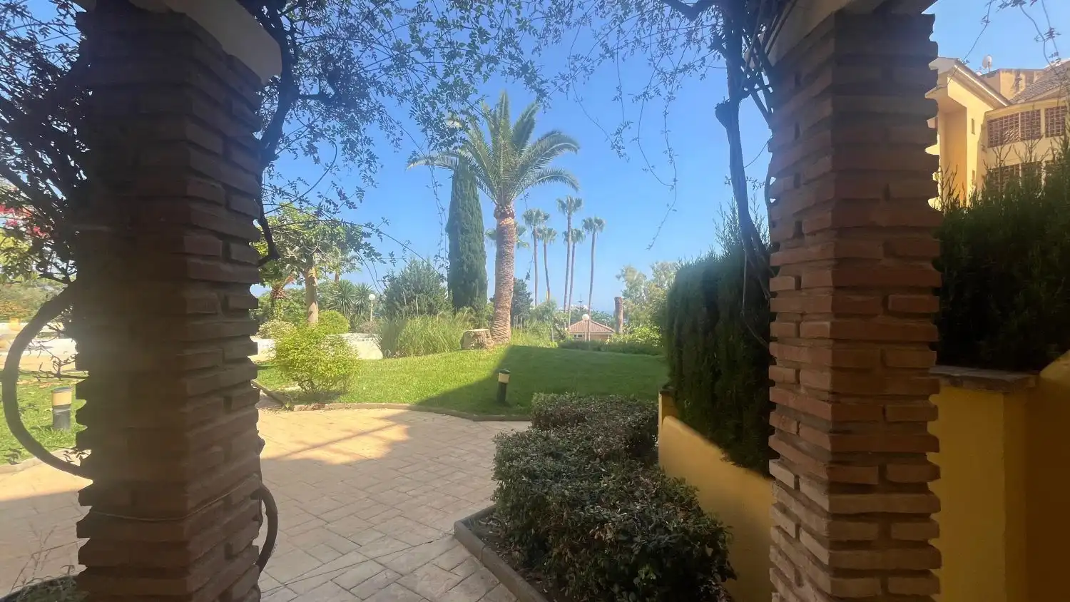 Jardín de Apartamento en venta en Benalmádena con Aire acondicionado, Calefacción y Terraza