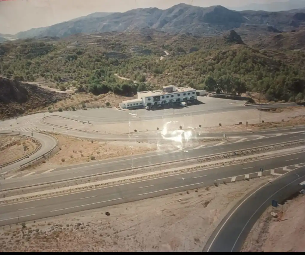 Vista exterior de Edifici en venda en Huércal-Overa