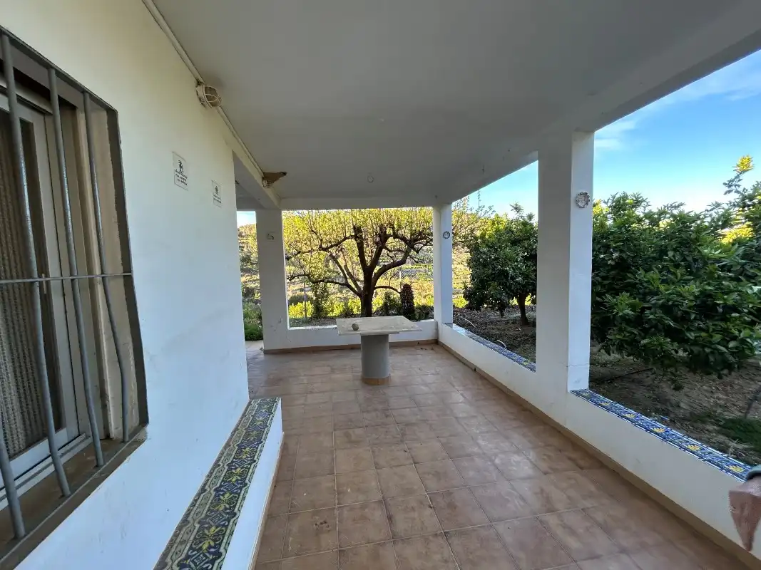 Terrassa de Finca rústica en venda en Oliva amb Moblat