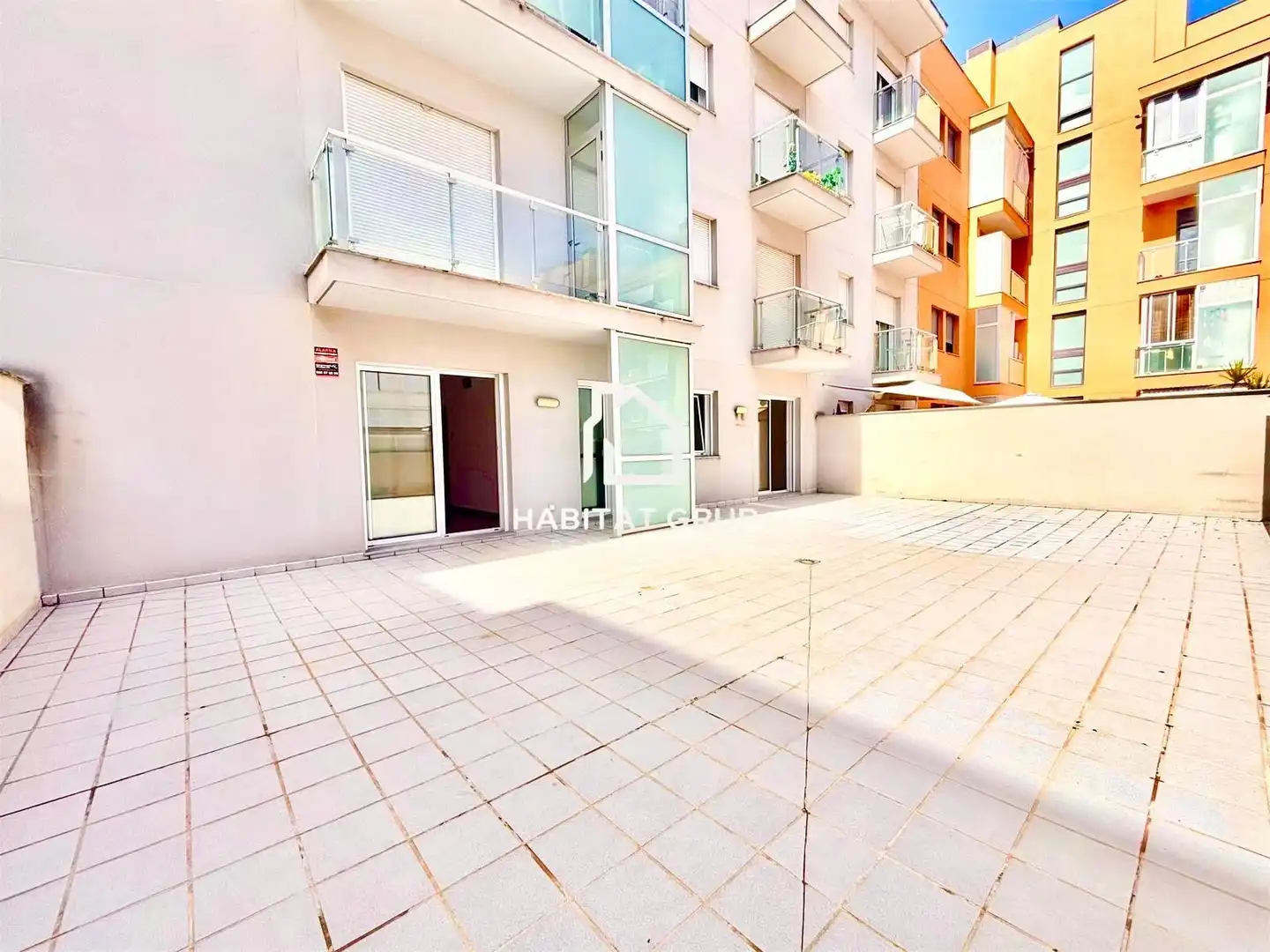 Außenansicht von Wohnung zum Verkauf in Maó - Mahón mit Klimaanlage, Heizung und Terrasse