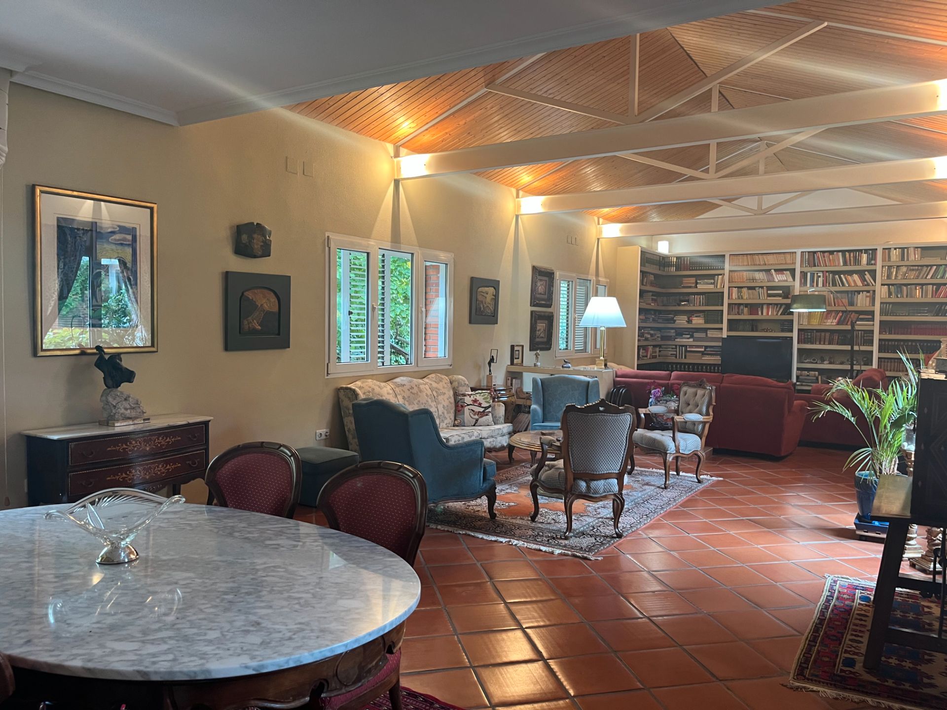 Sala d'estar de Casa o xalet en venda en Argés amb Calefacció, Jardí privat i Terrassa