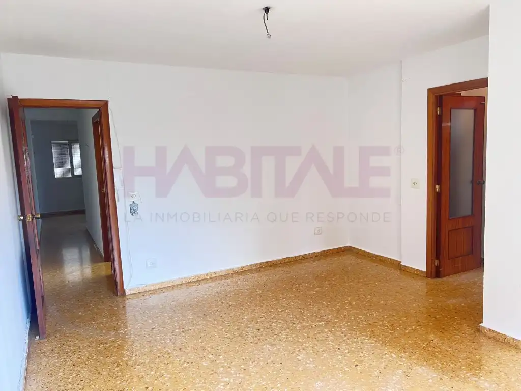 Habitación de Piso en venta en Benetússer
