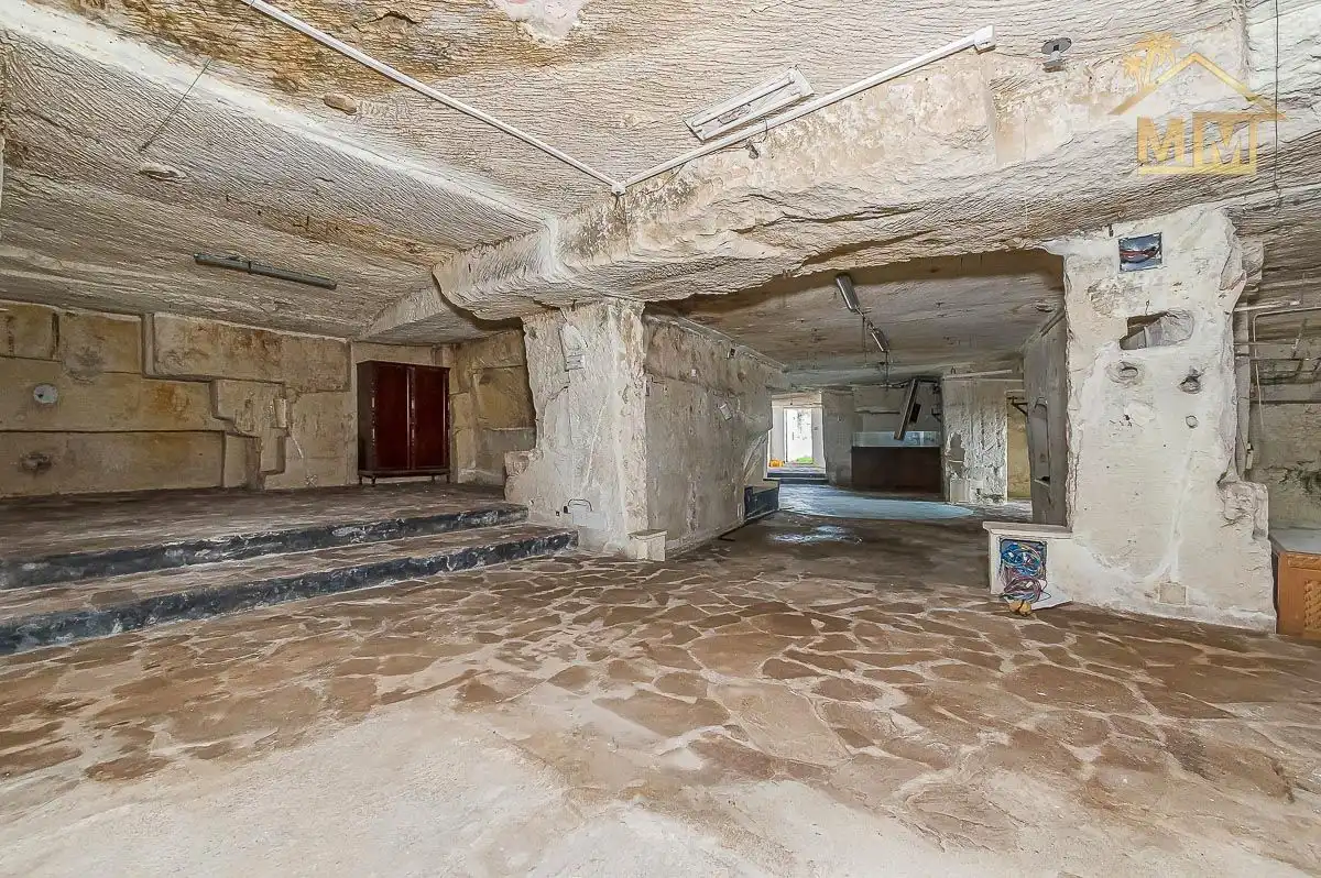 Buildings for sale in Es Castell