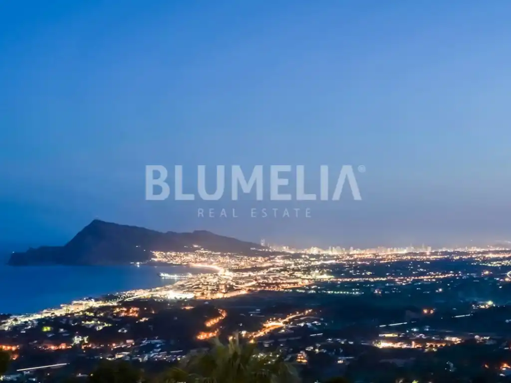 House with pool for sale in Avenida Principal De La Sierra, imagen 30