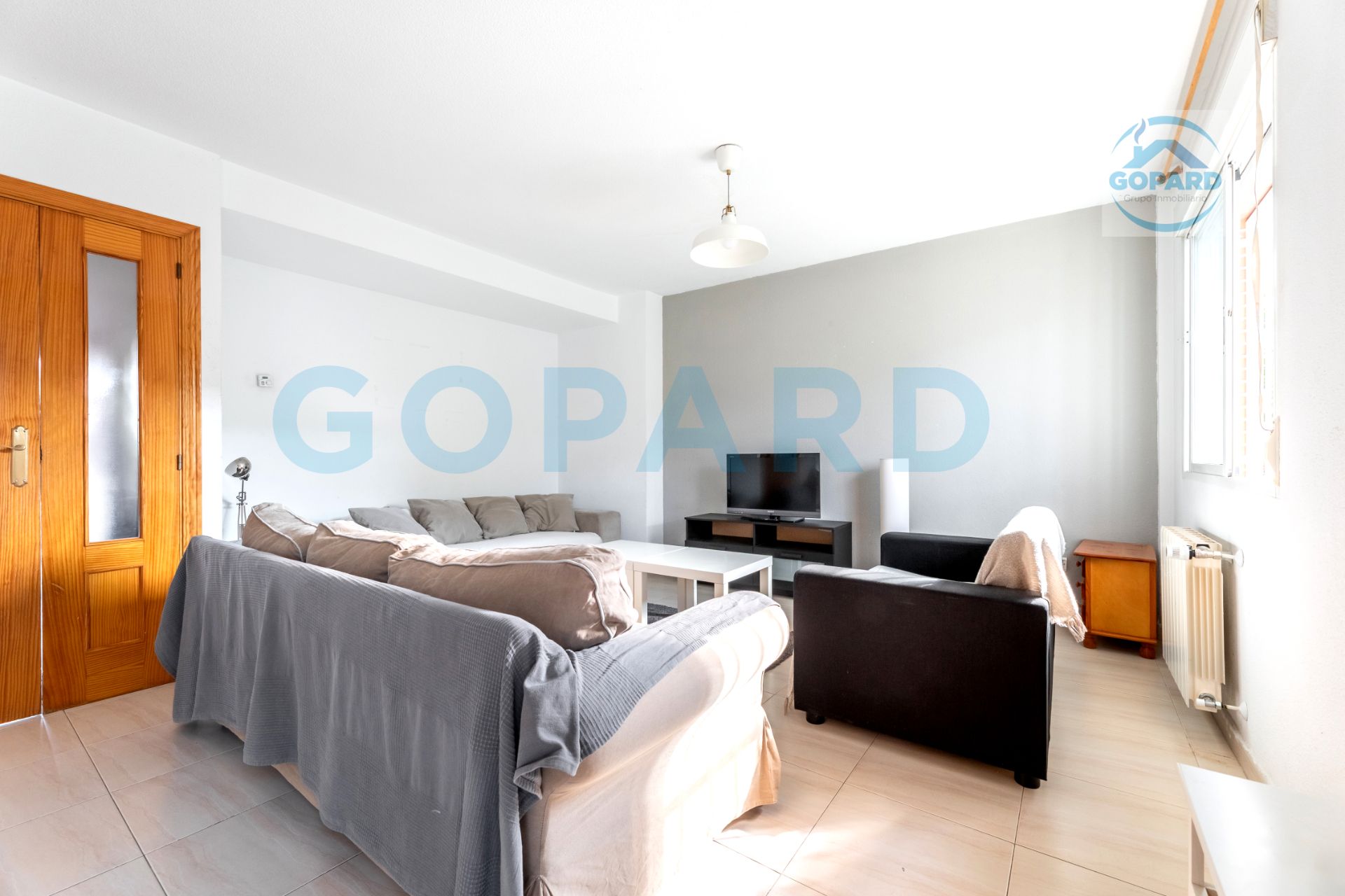 Living room of Single-family semi-detached for sale in Villanueva de la Cañada  with Heating, Private garden and Terrace