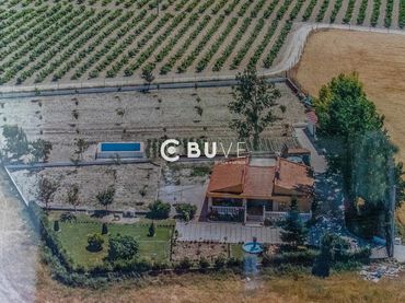Villa mit Pool zum Verkauf in de la Oliva