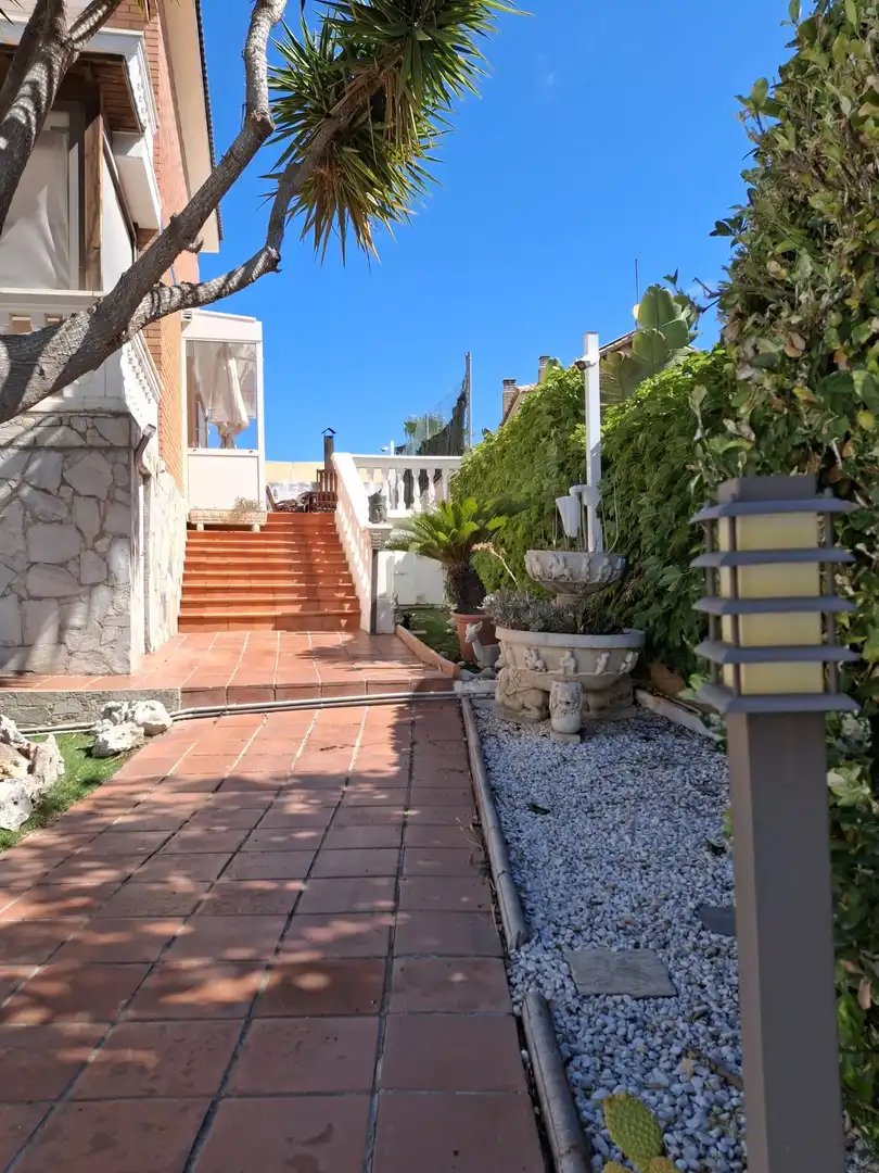 Terraza de Casa adosada en venta en Castelldefels con Aire acondicionado, Calefacción y Terraza