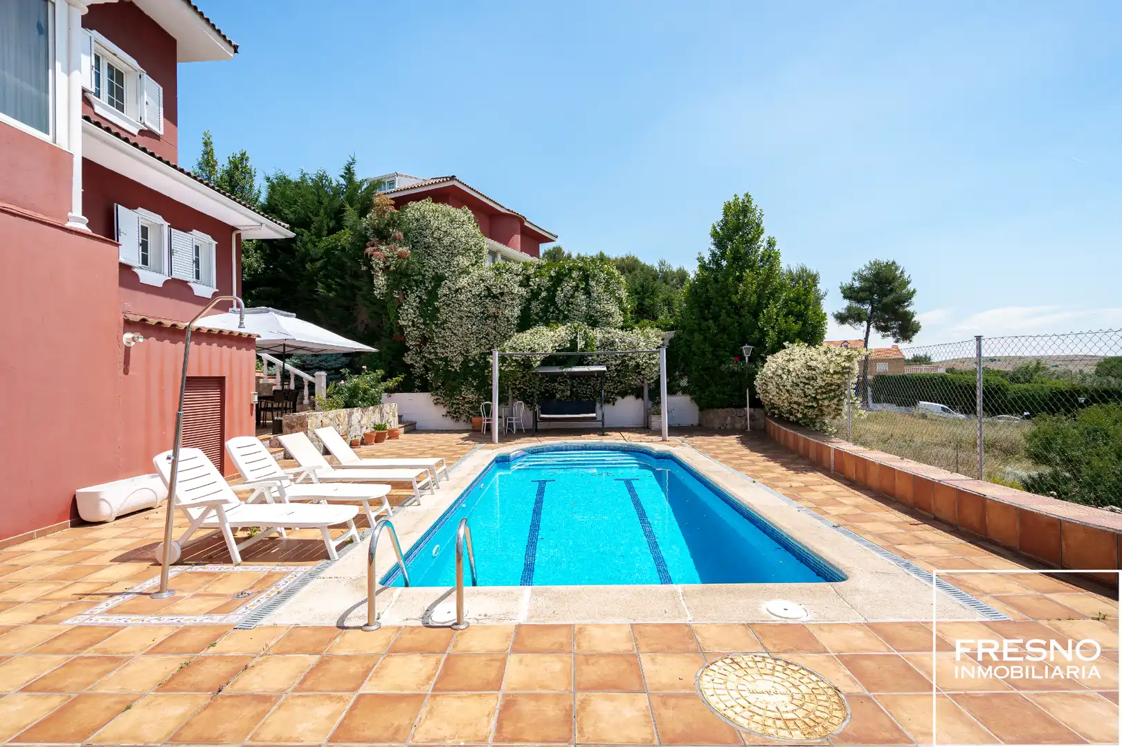 Piscina de Casa o xalet en venda en Cobeña amb Aire condicionat, Calefacció i Jardí privat
