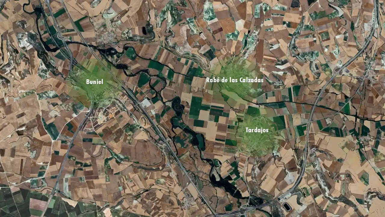 Land for sale in Buniel