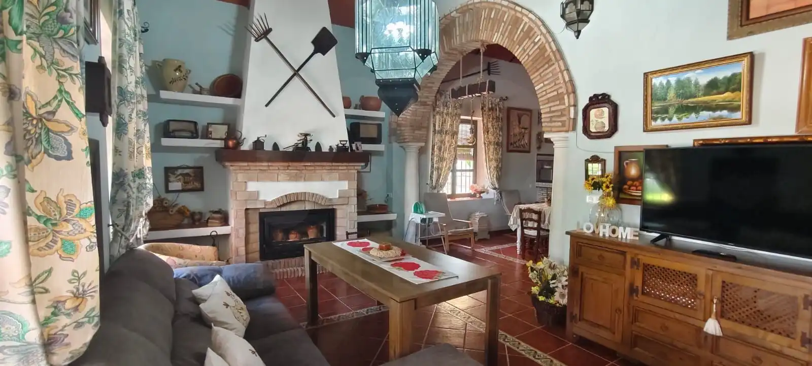 Sala de estar de Casa o chalet en venta en Écija con Aire acondicionado y Piscina