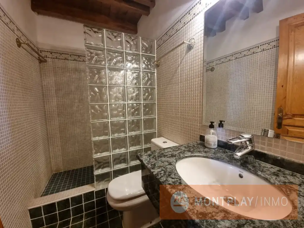 Bathroom of Detached homes for sale in Naut Aran