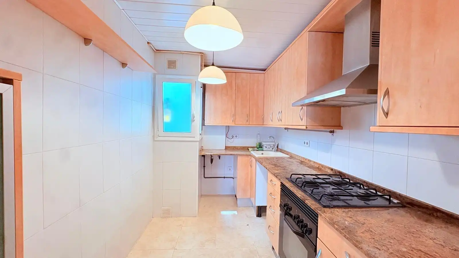 Cocina de Piso en venta en Castellar del Vallès con Calefacción y Terraza