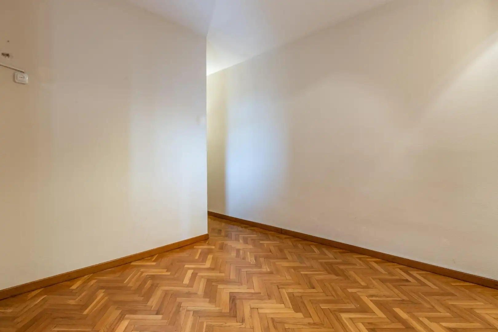 Bedroom of Attic for sale in Sabadell  with Air Conditioner, Heating and Parquet flooring