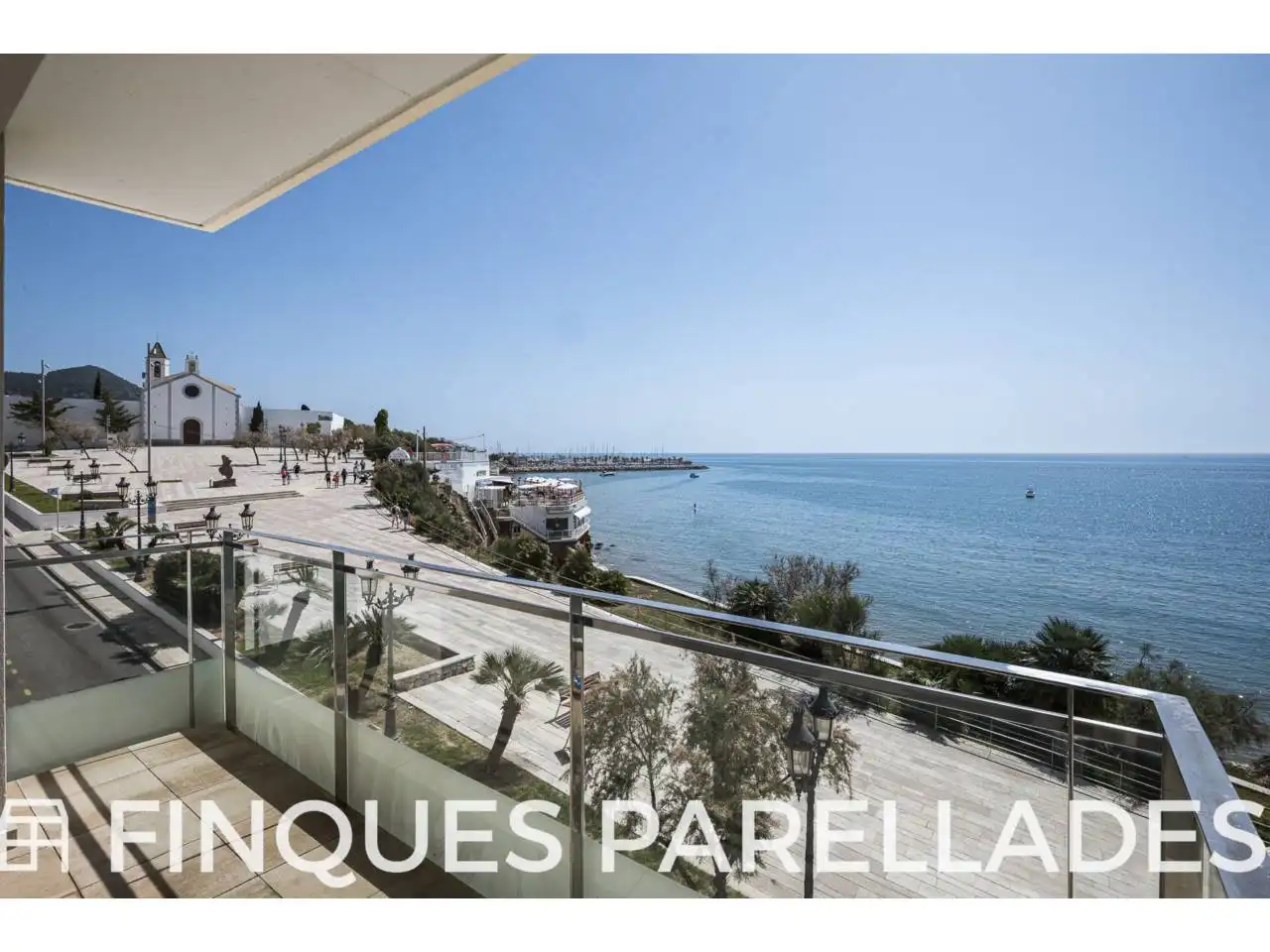 Balcony of Attic for sale in Sitges  with Air Conditioner, Heating and Parquet flooring