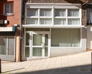 Vista exterior de Local en venda en Santander amb Calefacció, Parquet i Moblat