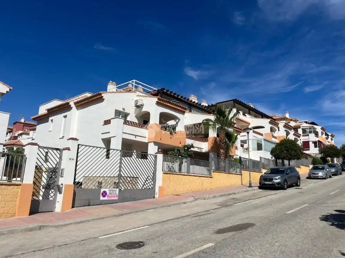 Vista exterior de Pis en venda en Vélez-Málaga