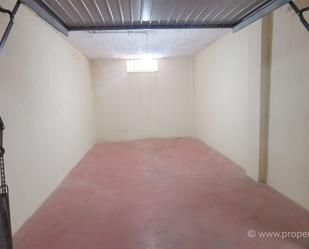 Garage to rent in Torrox