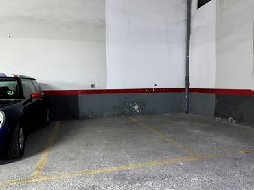 Aparcamiento en venta en Calle de la Madera