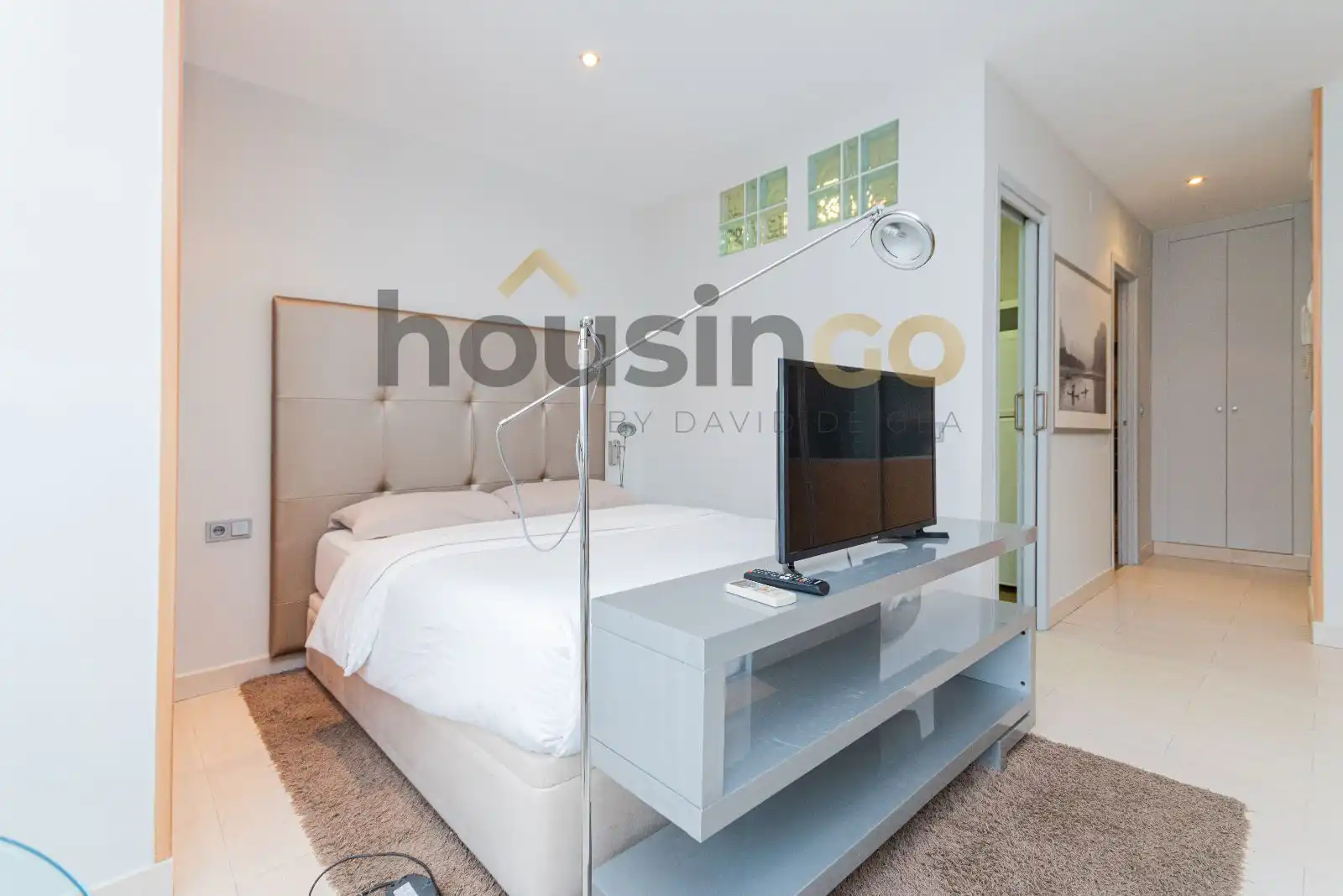 Habitación de Estudio de alquiler en Madrid con Aire acondicionado, Calefacción y Amueblado