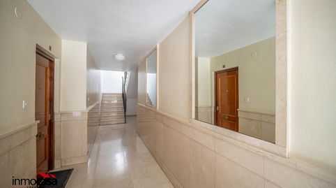 Foto 5 de Piso en venta en Calle Calle Guadalcázar, Barrio de Zaidín, Granada Capital