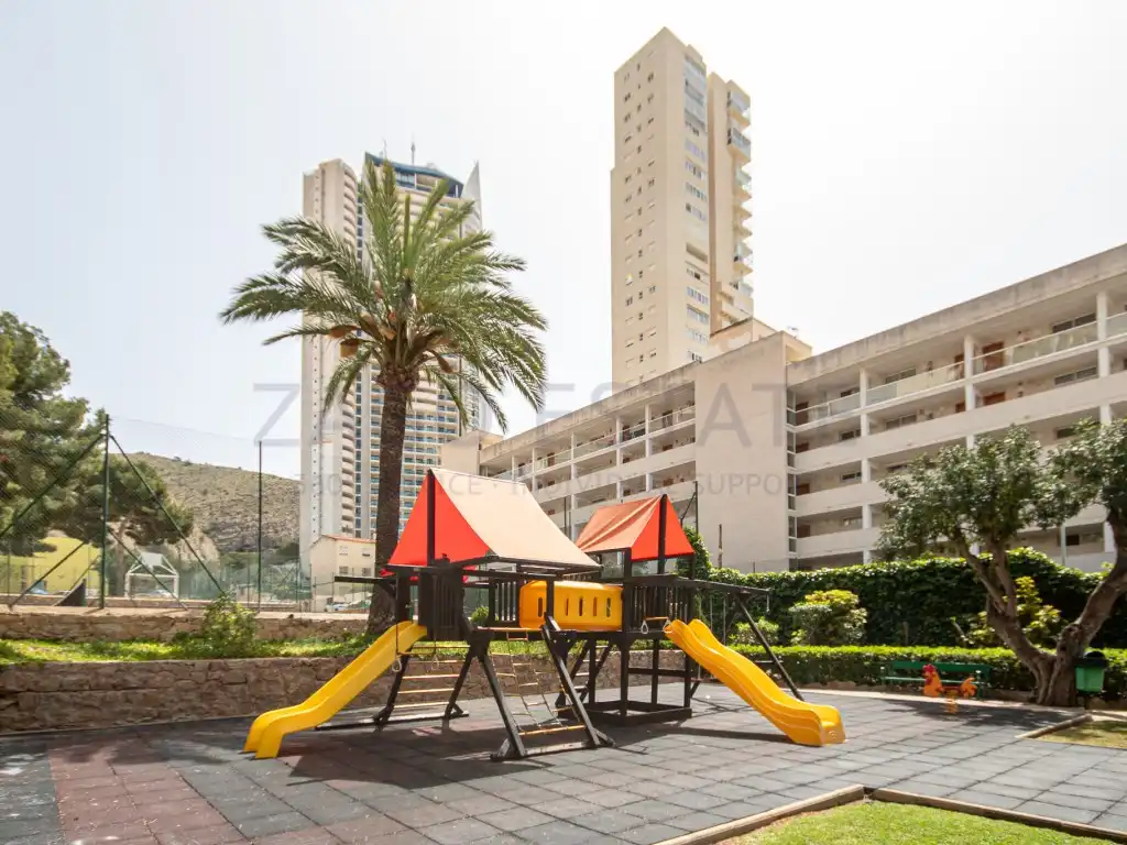 Apartament de lloguer a Avenida Paris, Rincón Alto