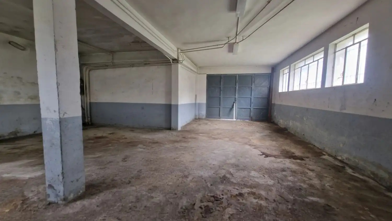 Casa o xalet en venda en Torrelavega  amb Terrassa, Traster i Balcó