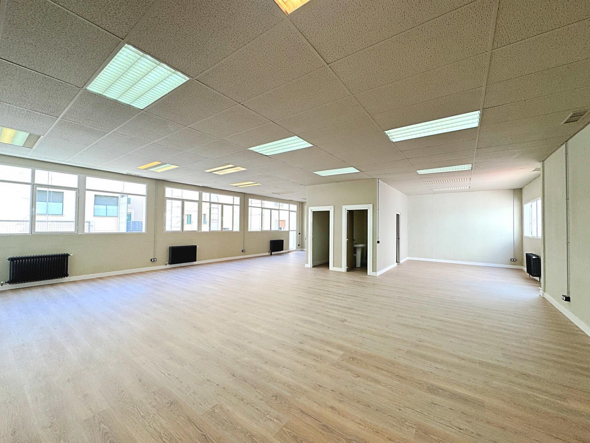 Office to rent in  Madrid Capital  with Heating and Terrace