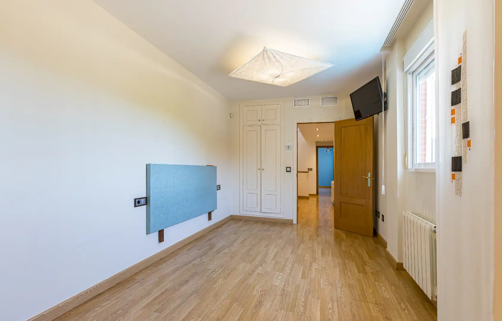 Habitación de Casa adosada en venta en Murcia con Aire acondicionado, Parquet y Terraza