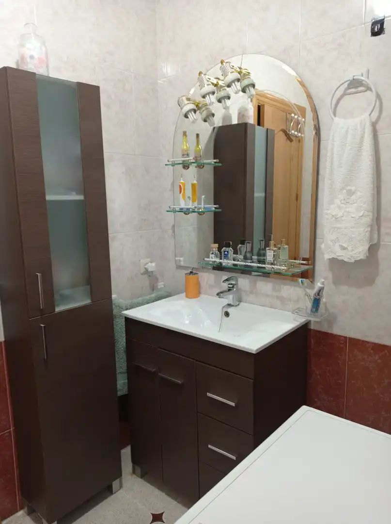 Baño de Piso en venta en Daimiel con Calefacción, Terraza y Balcón