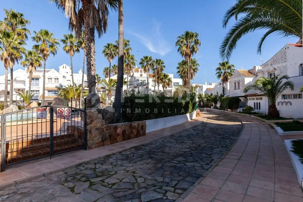 Apartamento con piscina en venta en Avenida GOLF CENTER (U), imagen 24