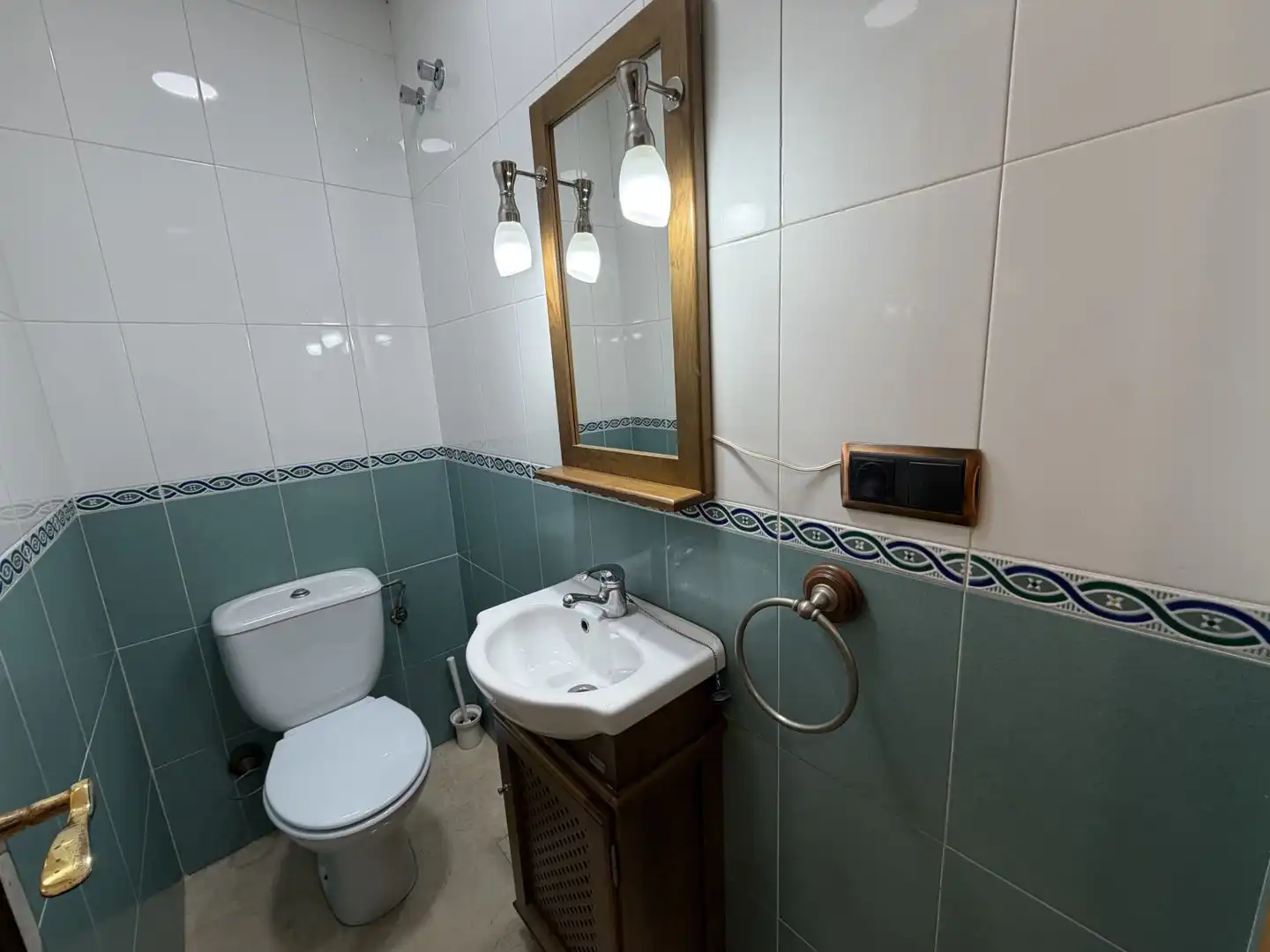 Baño de Ático de alquiler en Orihuela con Aire acondicionado, Calefacción y Terraza