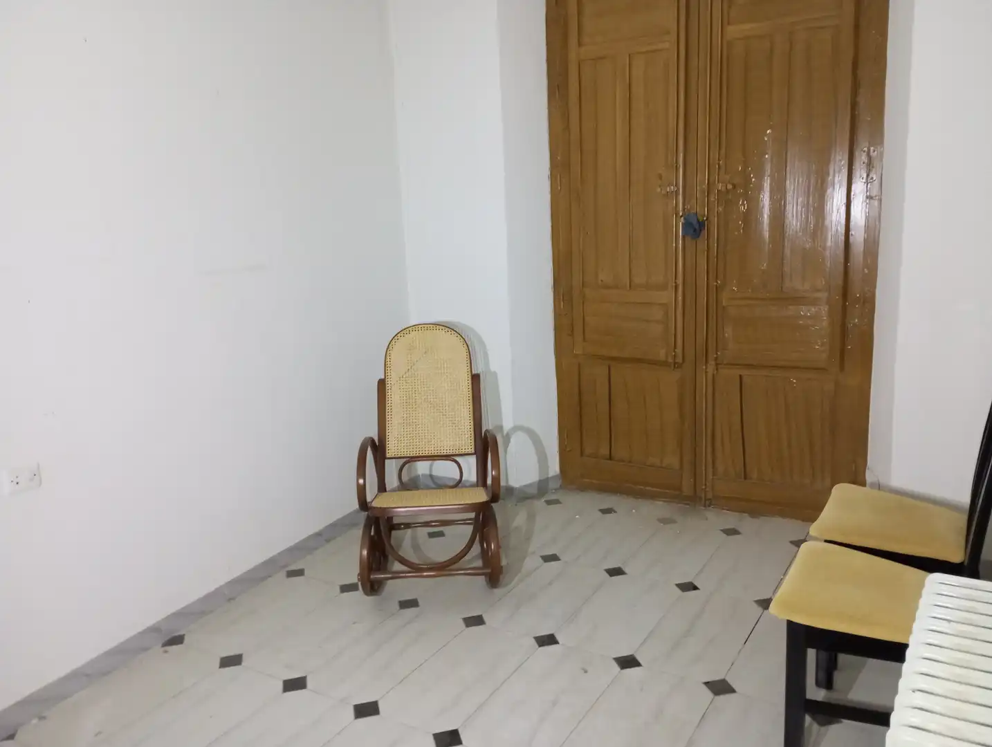 Edificio en venta en Baza