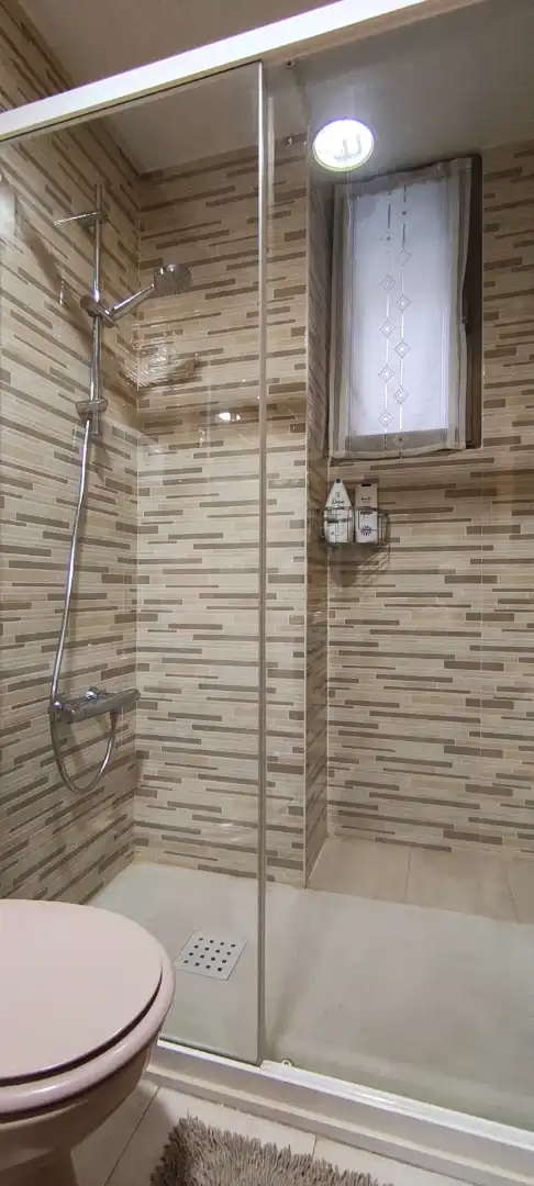 Baño de Piso en venta en  Logroño con Calefacción, Parquet y Trastero