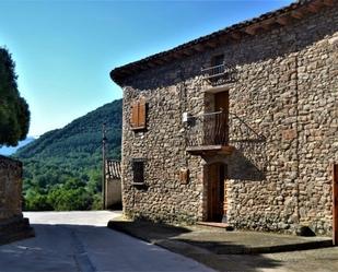 Exterior view of House or chalet for sale in Las Peñas de Riglos