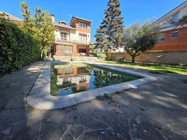 Villa con balcone in vendita a Ponent - Set Camins