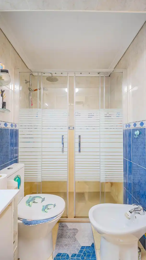 Baño de Casa o chalet en venta en Santa Pola con Jardín privado, Terraza y Piscina comunitaria