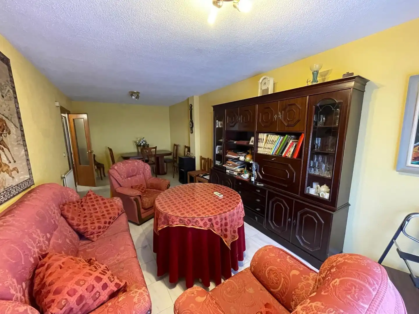 Wohnzimmer von Wohnung zum Verkauf in Arroyo de la Luz mit Klimaanlage, Heizung und Abstellraum