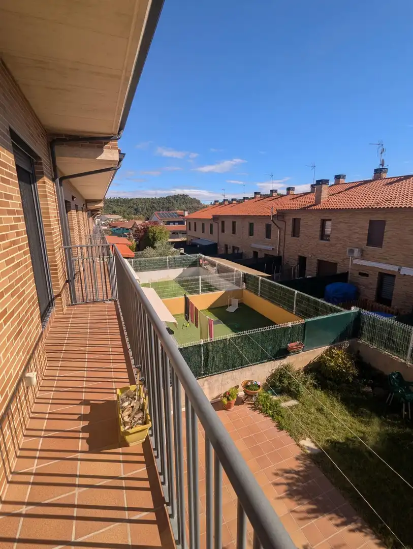 Casa adosada en venta en Ayegui / Aiegi, Navarra