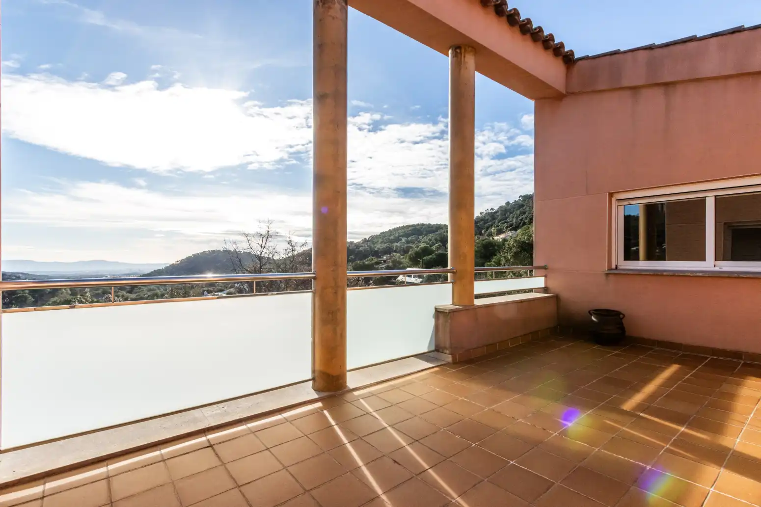 Terrassa de Casa o xalet en venda en Matadepera amb Aire condicionat, Calefacció i Jardí privat