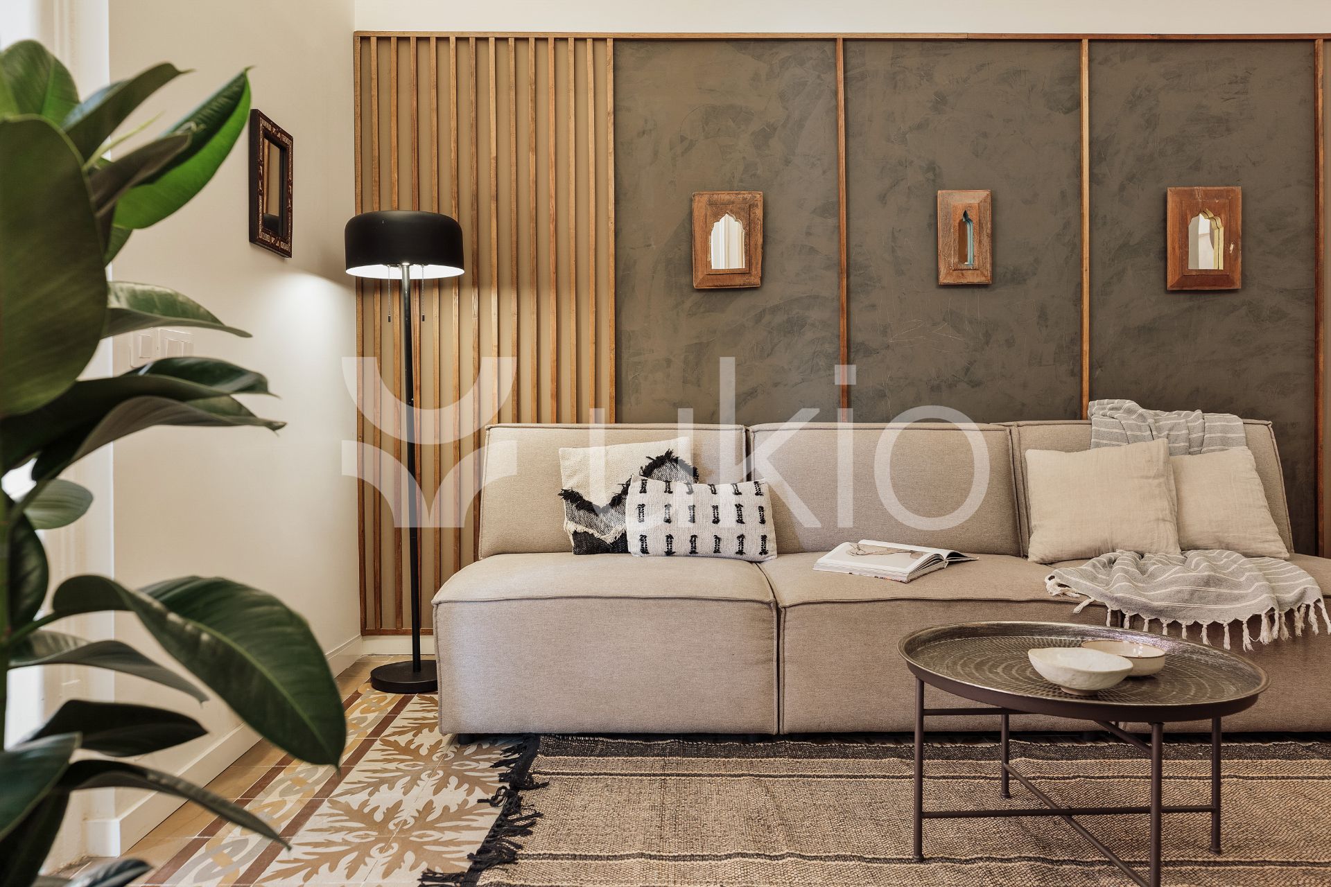 Sala d'estar de Apartament de lloguer en  Barcelona Capital amb Aire condicionat, Moblat i Rentadora