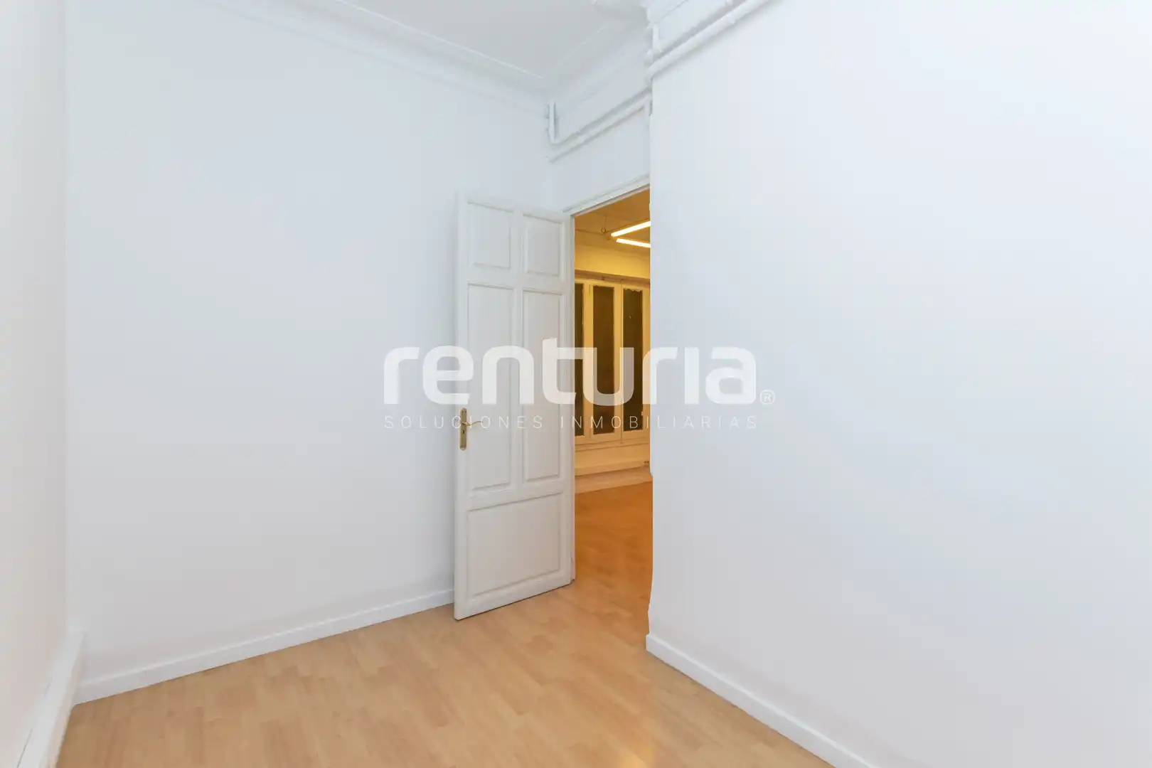 Office space with terrace to rent in Plaça de l'Ajuntament, imagen 18
