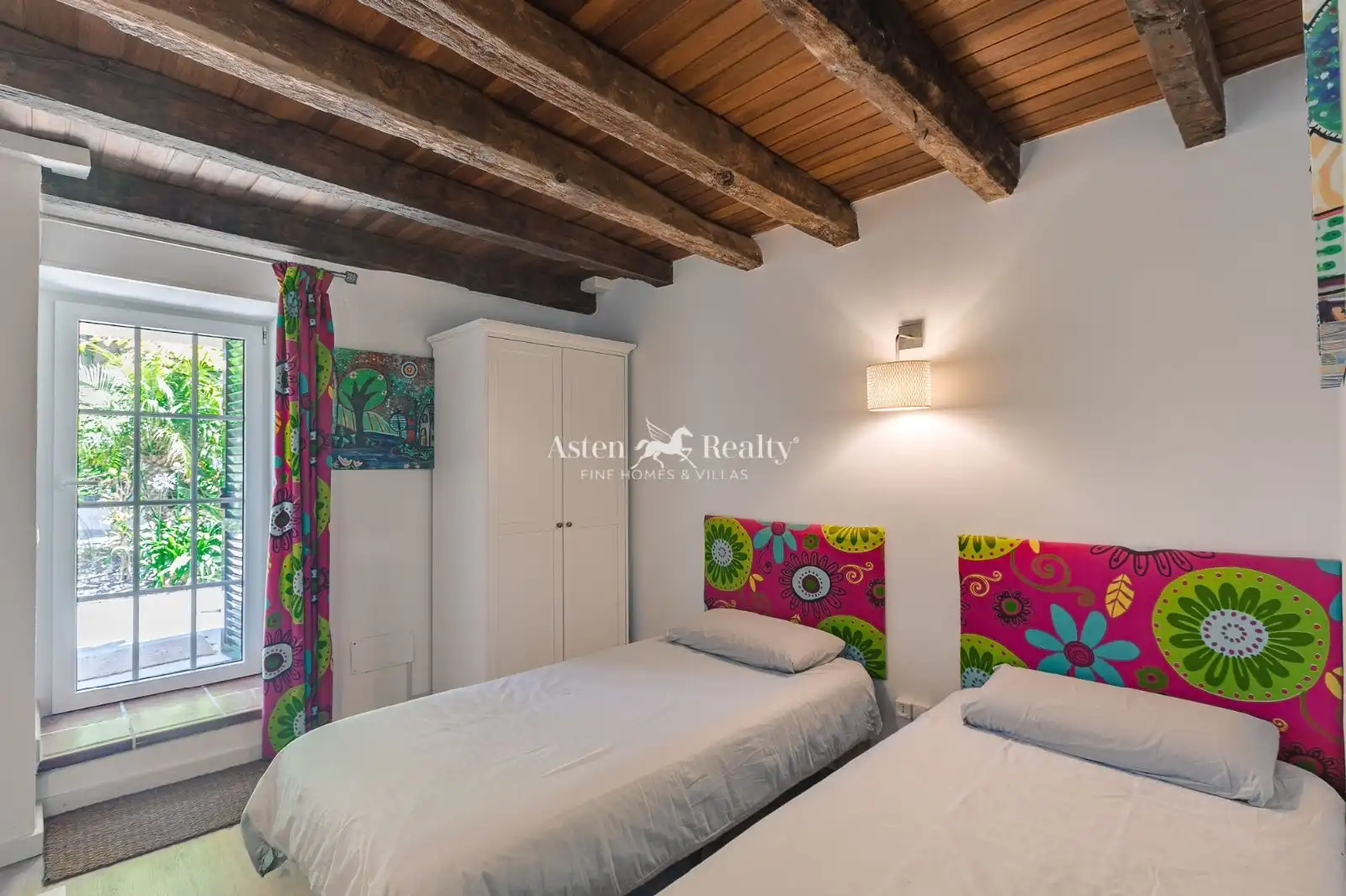 Dormitori de Casa o xalet en venda en La Victoria de Acentejo amb Jardí privat, Terrassa i Traster